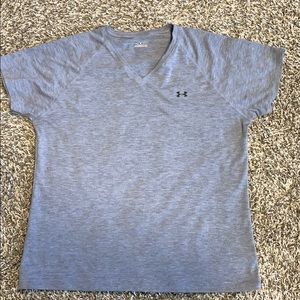 Under Armour v neck